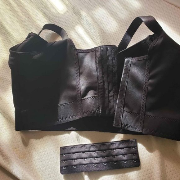 Full coverage bra, TrendyCommune no pesky rolls bra - Picture 3 of 3